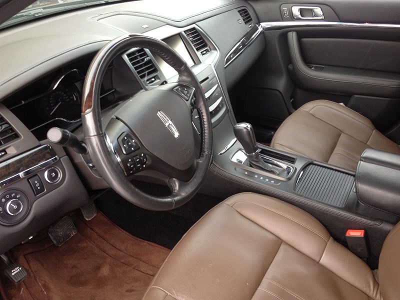 2013 Lincoln MKS for sale by owner in WILLMAR
