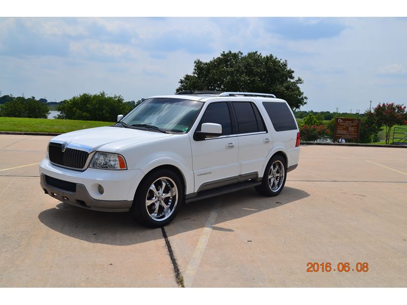 2005 Lincoln Navigator for sale by owner in Missouri City