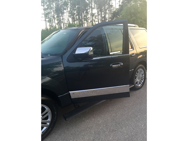 2009 Lincoln Navigator for sale by owner in Cape Coral