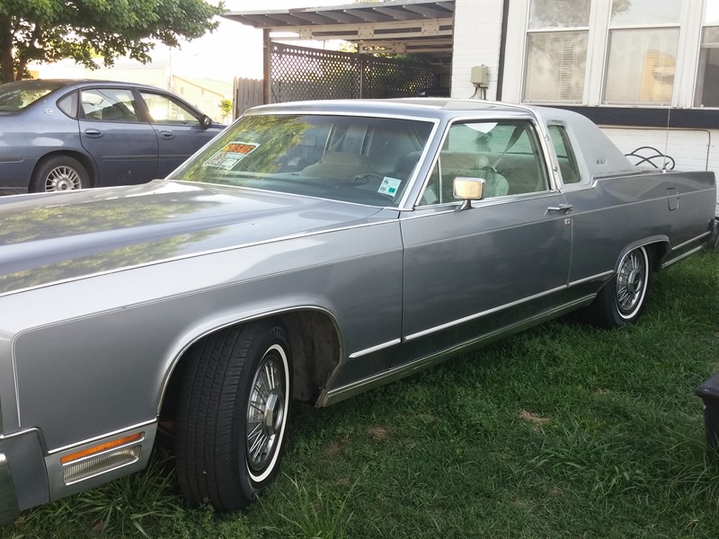 1979 Lincoln Town Coupe for sale by owner in MONROE