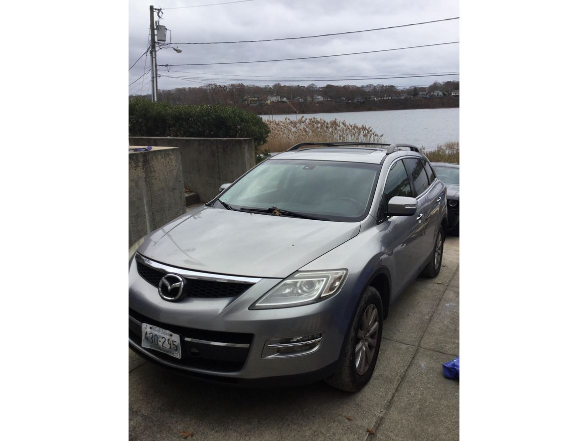 2008 Mazda CX-9 for sale by owner in Warwick
