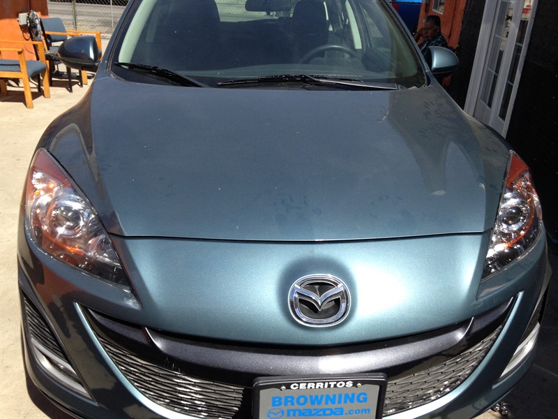 2010 Mazda Mazda3 for sale by owner in COMPTON