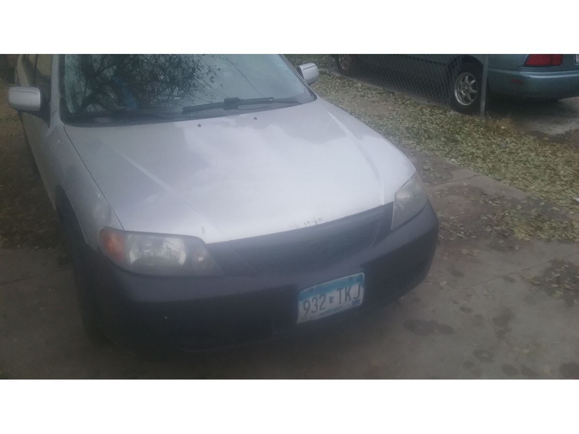 2002 Mazda Protege for sale by owner in Minneapolis