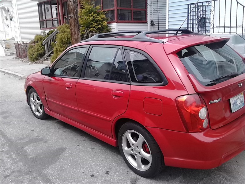 2002 Mazda protege 5 for sale by owner in PROVIDENCE