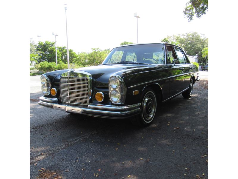 1971 Mercedes-Benz 280 S for sale by owner in Miami