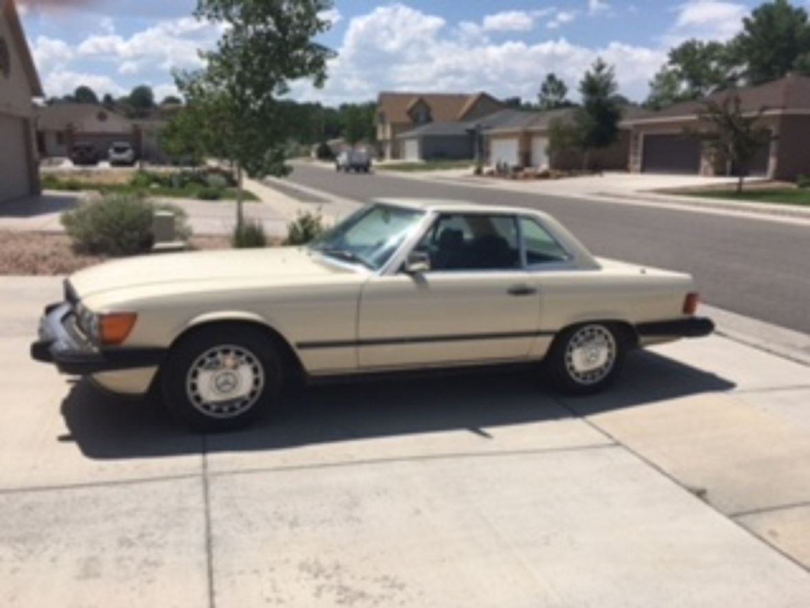 1986 Mercedes-Benz 560 for sale by owner in Montrose