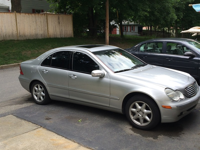 2001 Mercedes-Benz C 320 for sale by owner in ACTON
