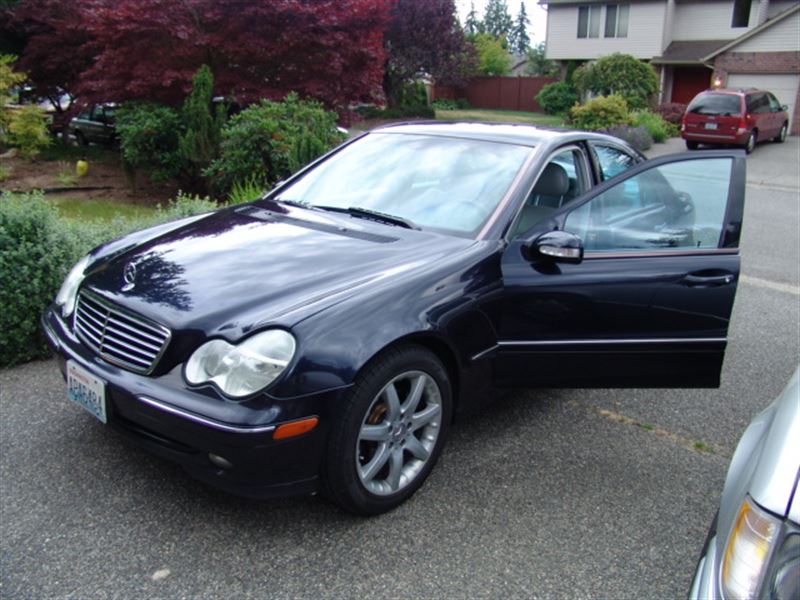 2004 Mercedes-Benz C-Class for sale by owner in EDMONDS