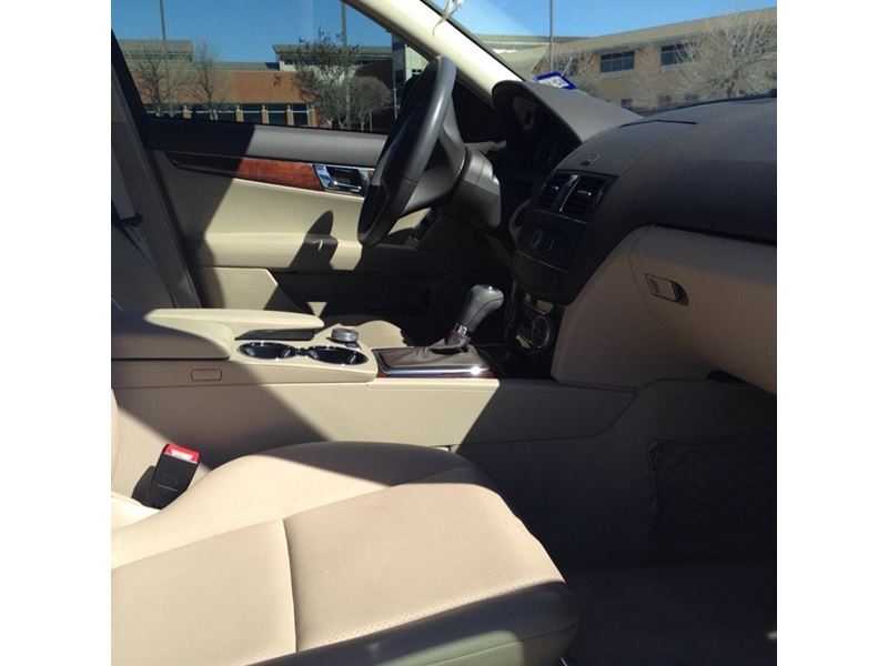 2009 Mercedes-Benz C-Class for sale by owner in Fort Worth