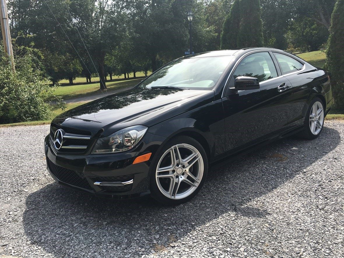 2014 Mercedes-Benz C-Class for sale by owner in Louisville