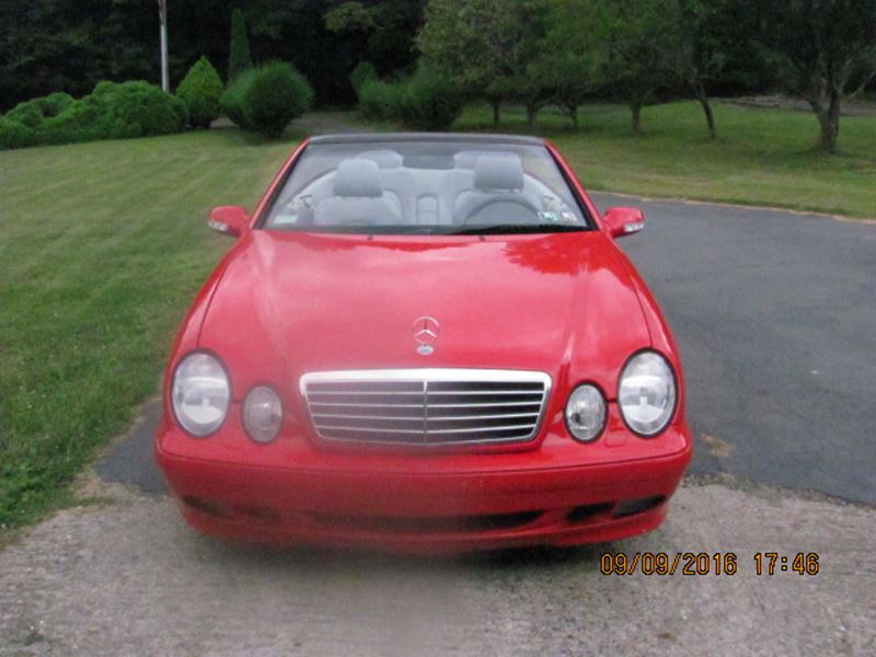 2002 Mercedes-Benz CLK-Class for sale by owner in Shickshinny