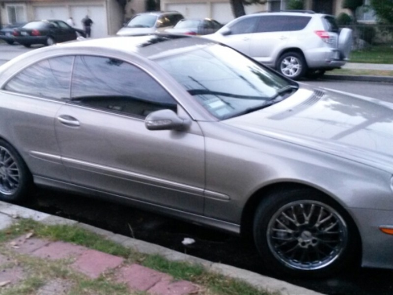 2007 Mercedes-Benz CLK-Class for sale by owner in LONG BEACH