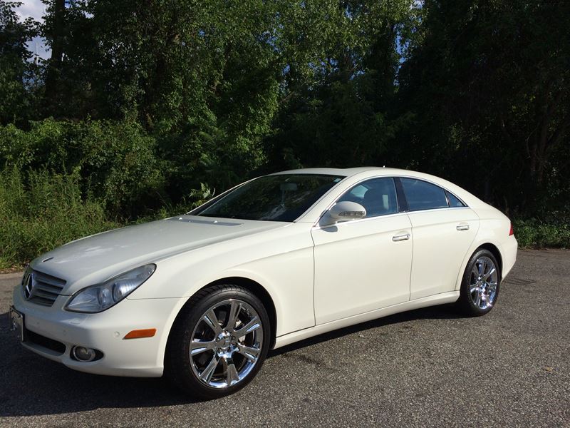2008 Mercedes-Benz CLS-Class for sale by owner in Bloomfield