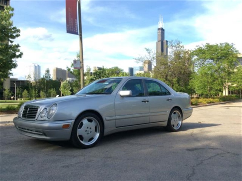 1999 Mercedes-Benz E-class for sale by owner in GURNEE