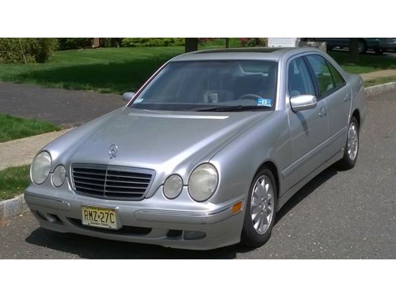 2001 Mercedes-Benz E-Class for sale by owner in New Providence