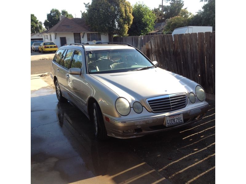 2001 Mercedes-Benz E-Class for sale by owner in Visalia