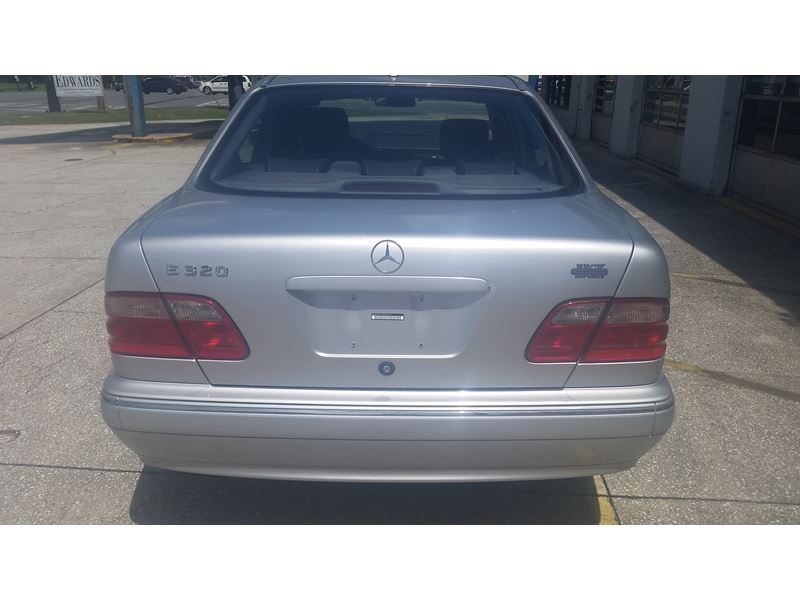 2001 Mercedes-Benz E-Class for sale by owner in Orlando