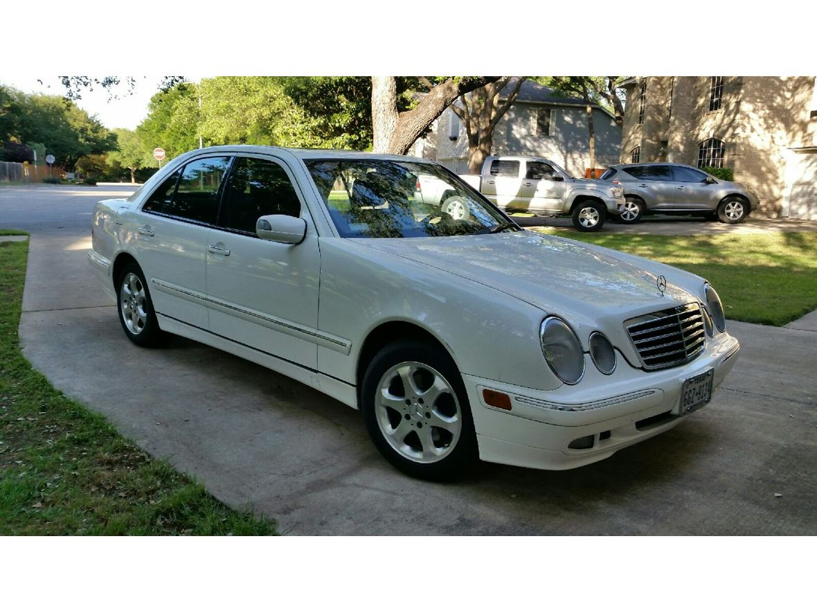 2002 Mercedes-Benz E-Class for sale by owner in Universal City