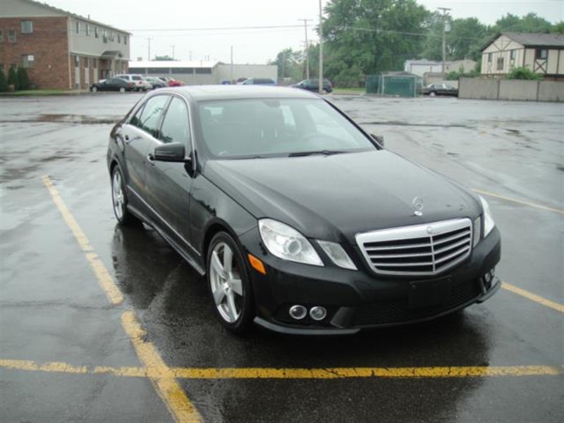 2010 Mercedes-Benz E350 4Matic for sale by owner in Bloomfield Hills