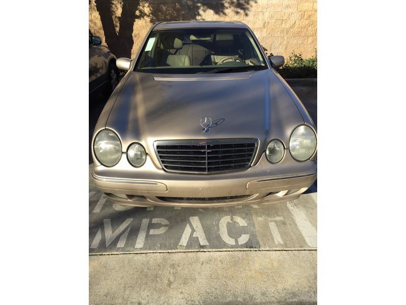2001 Mercedes-Benz e320 for sale by owner in Fontana