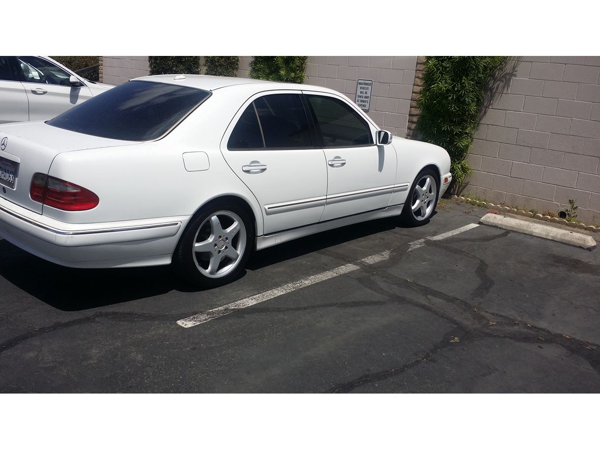 2000 Mercedes-Benz E430 for sale by owner in Fullerton