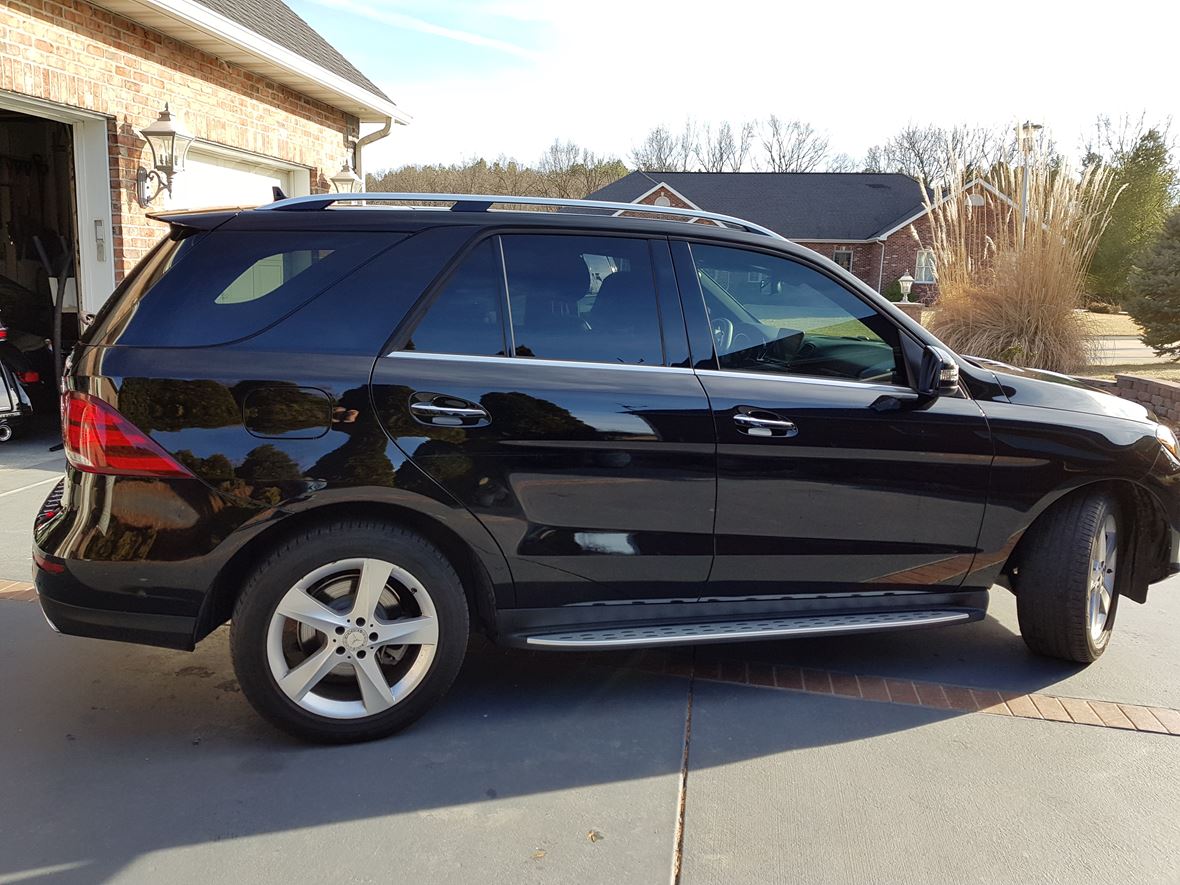 2016 Mercedes-Benz GLE-Class for sale by owner in Fenton