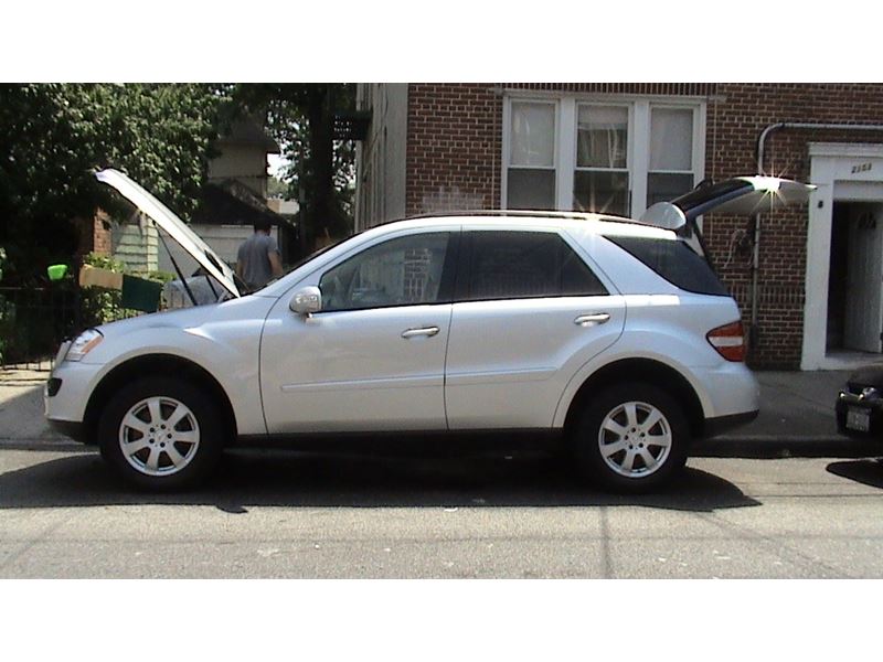 2007 Mercedes-Benz M-Class for sale by owner in Brooklyn