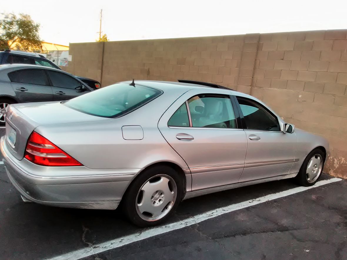 2000 Mercedes-Benz S-Class for sale by owner in Las Vegas