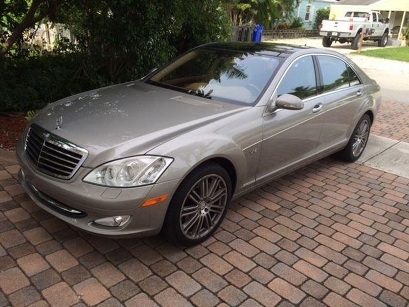2008 Mercedes-Benz S-class for sale by owner in Indianapolis
