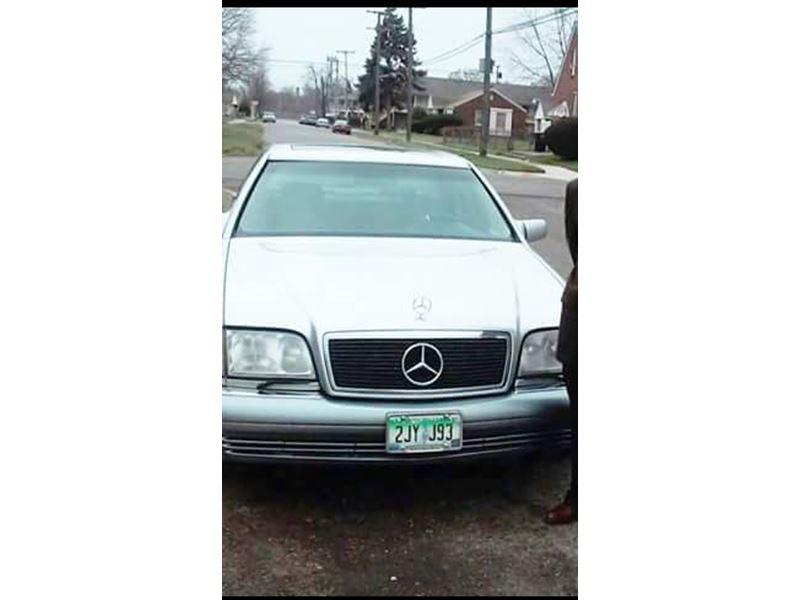 1995 Mercedes-Benz S550 for sale by owner in Detroit