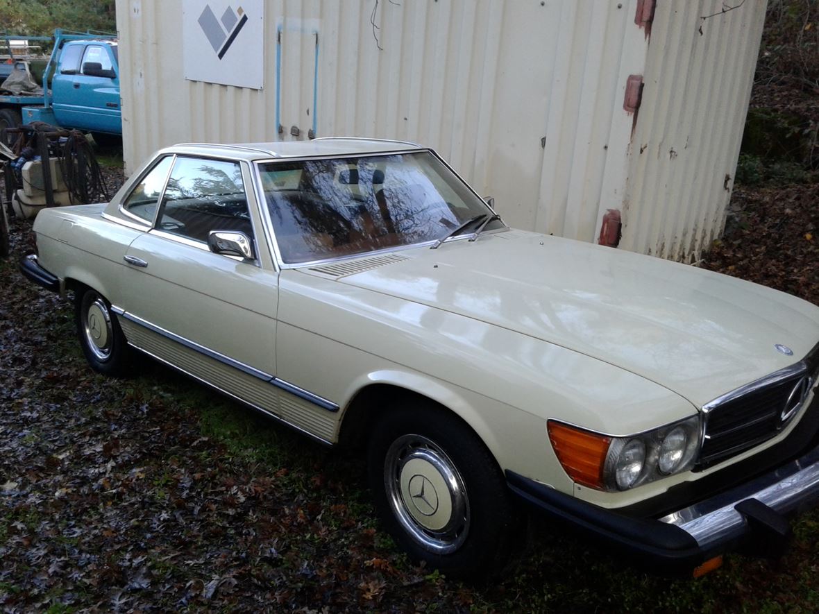 1975 Mercedes-Benz SL-Class for sale by owner in Newcastle
