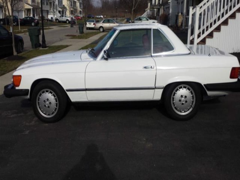1979 Mercedes-Benz Sl-class for sale by owner in SAINT HENRY