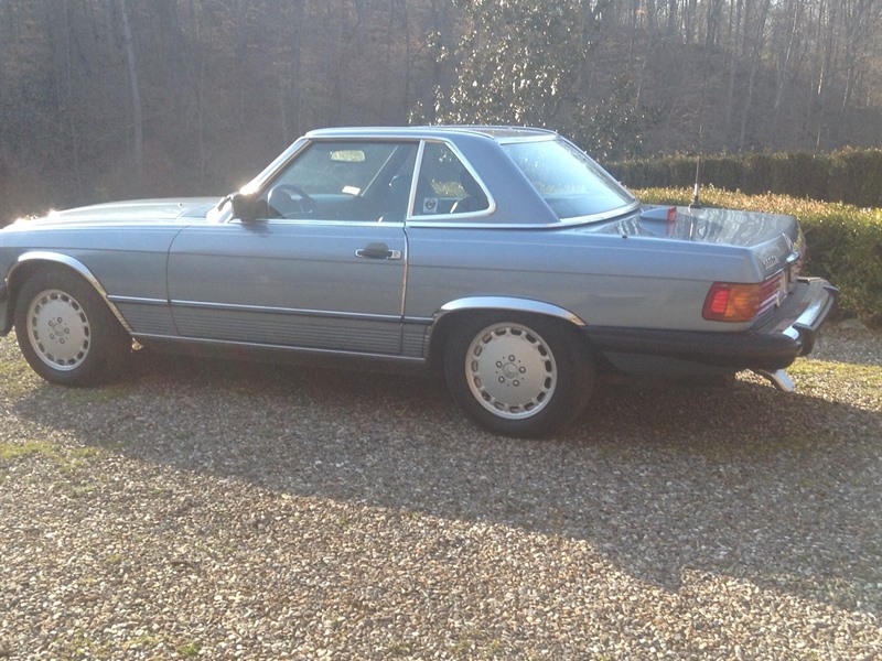 1987 Mercedes-Benz SL-Class for sale by owner in STATESVILLE