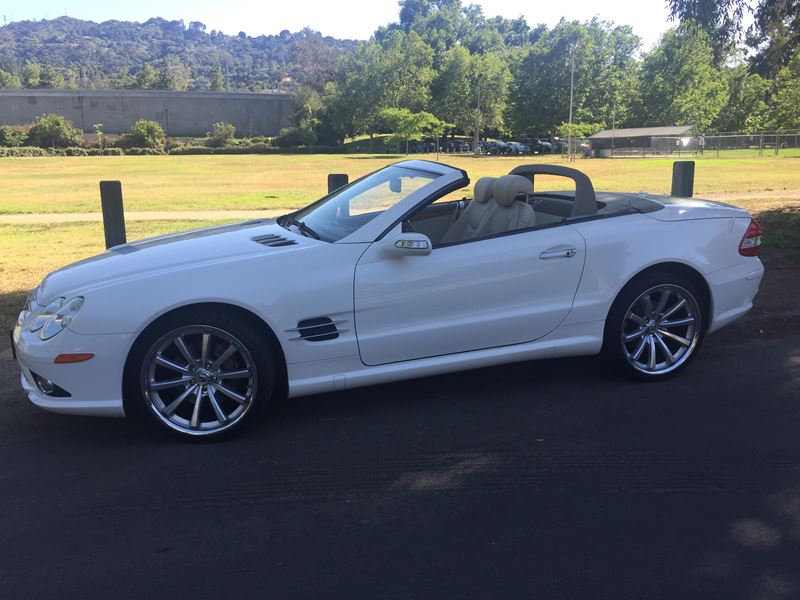 2007 Mercedes-Benz SL-Class for sale by owner in STUDIO CITY