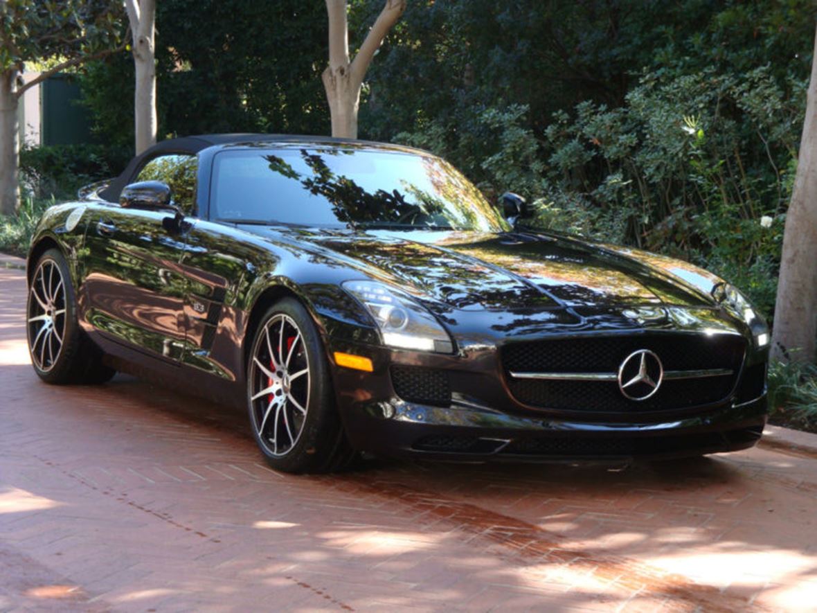 2013 Mercedes-Benz SLS AMG for sale by owner in Fish Camp