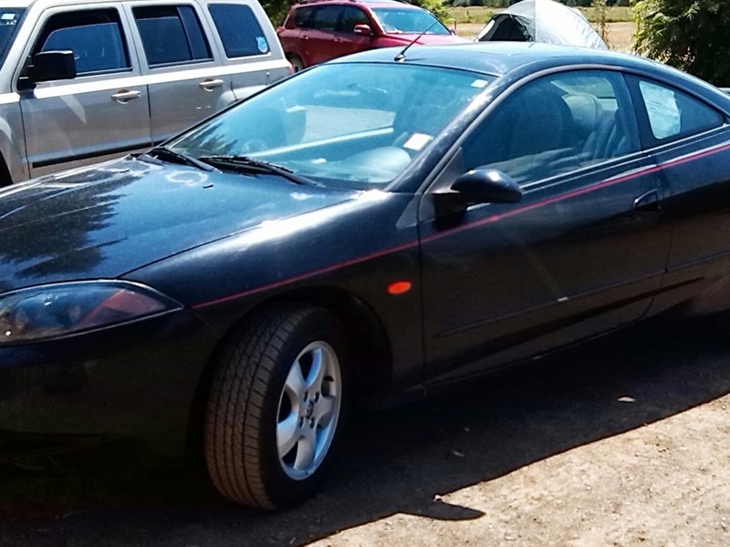 1999 Mercury Cougar for sale by owner in CAMBRIDGE