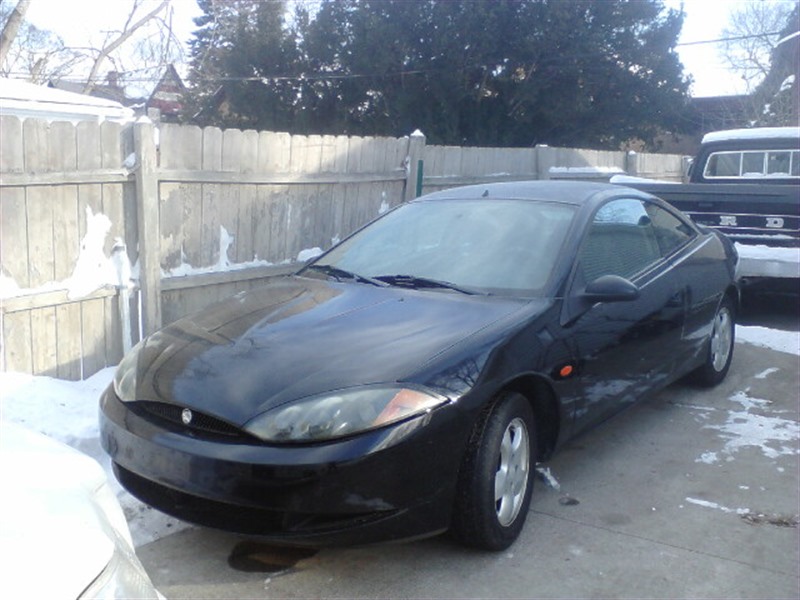 2000 Mercury Cougar for sale by owner in HANOVER PARK