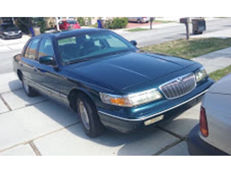 1997 Mercury Grand Marquis for sale by owner in Pompano Beach