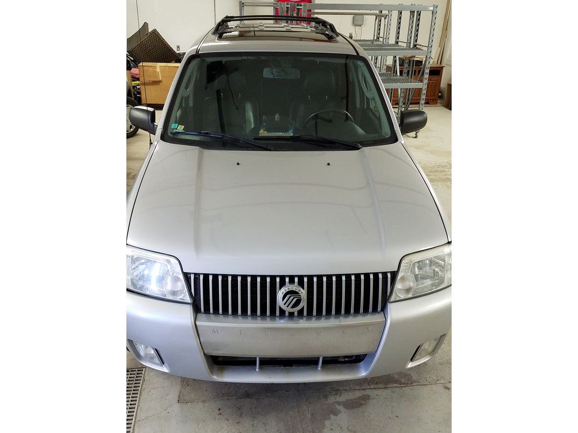2006 Mercury Mariner for sale by owner in Traverse City