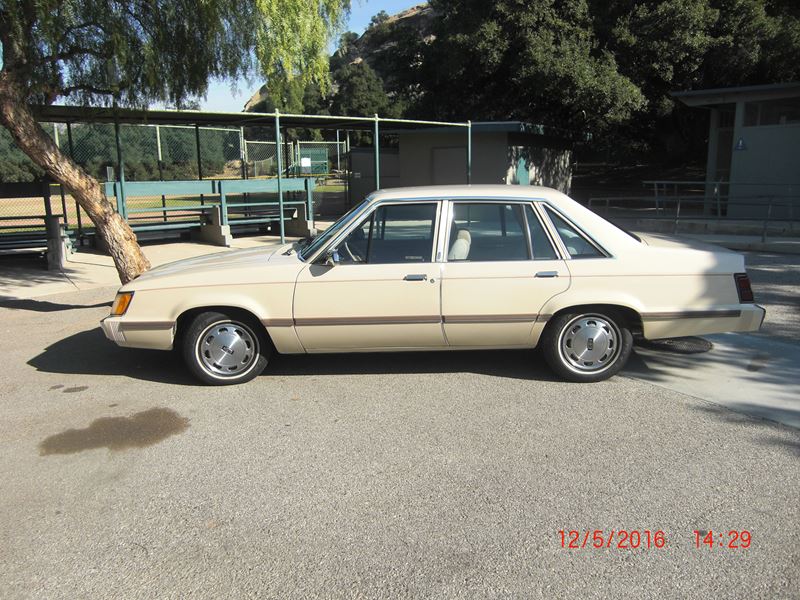 1985 Mercury Marquis Brougham for sale by owner in Chatsworth