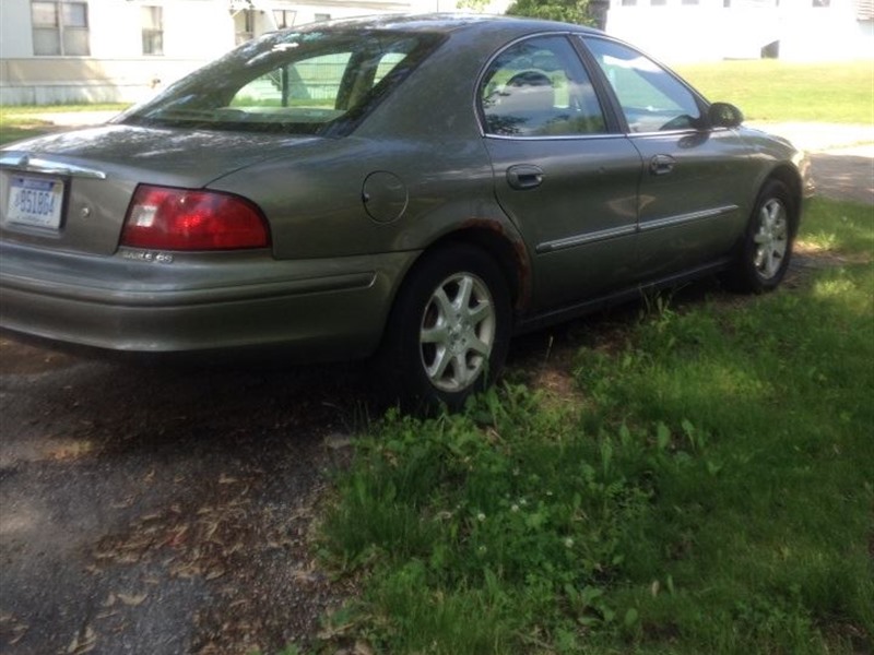 2002 Mercury Sable for sale by owner in GREENVILLE