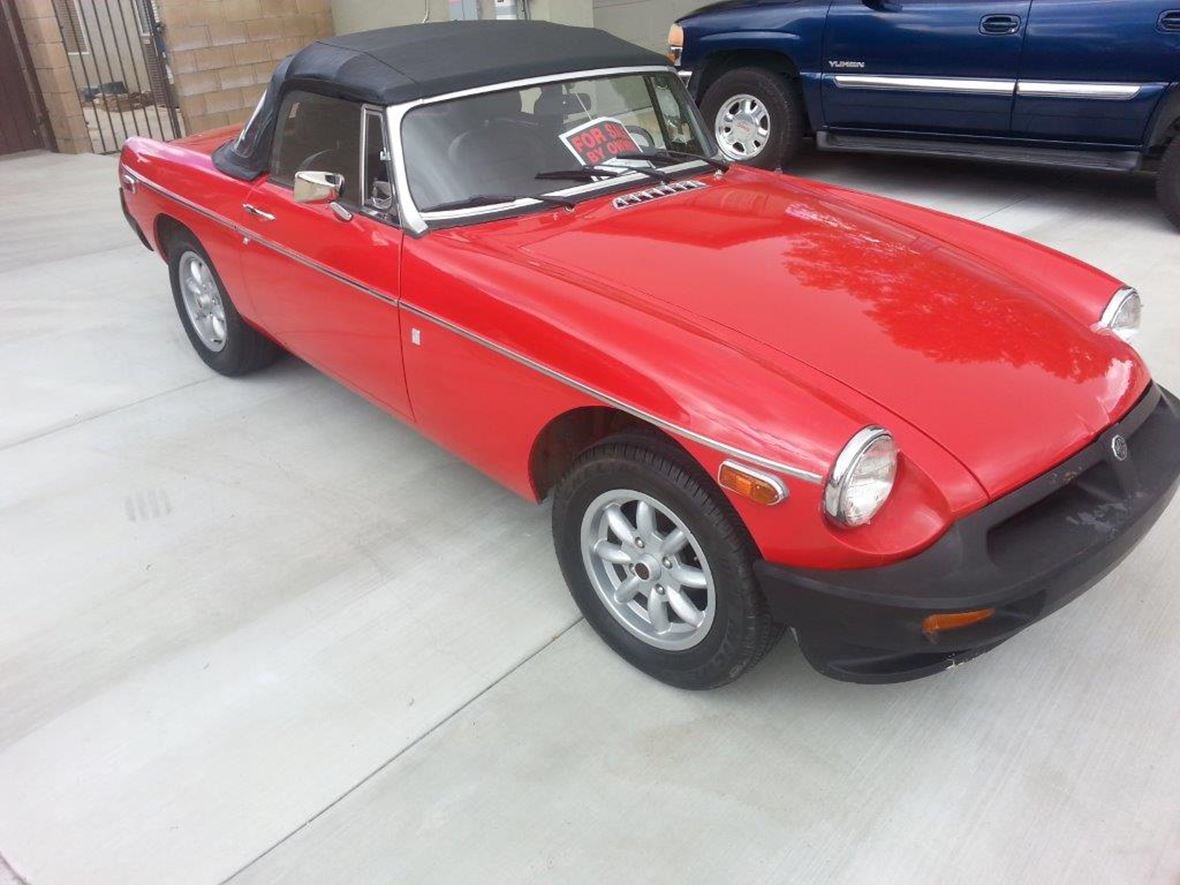 1977 MG MGB for sale by owner in Azusa