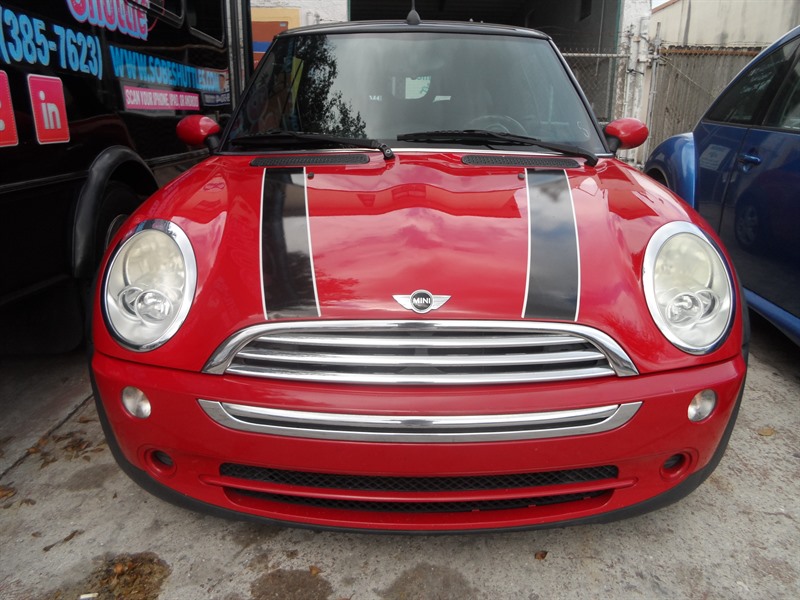 2006 MINI Convertible for sale by owner in POMPANO BEACH