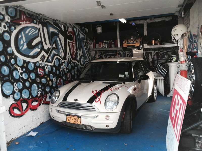 2004 MINI Cooper for sale by owner in BROOKLYN