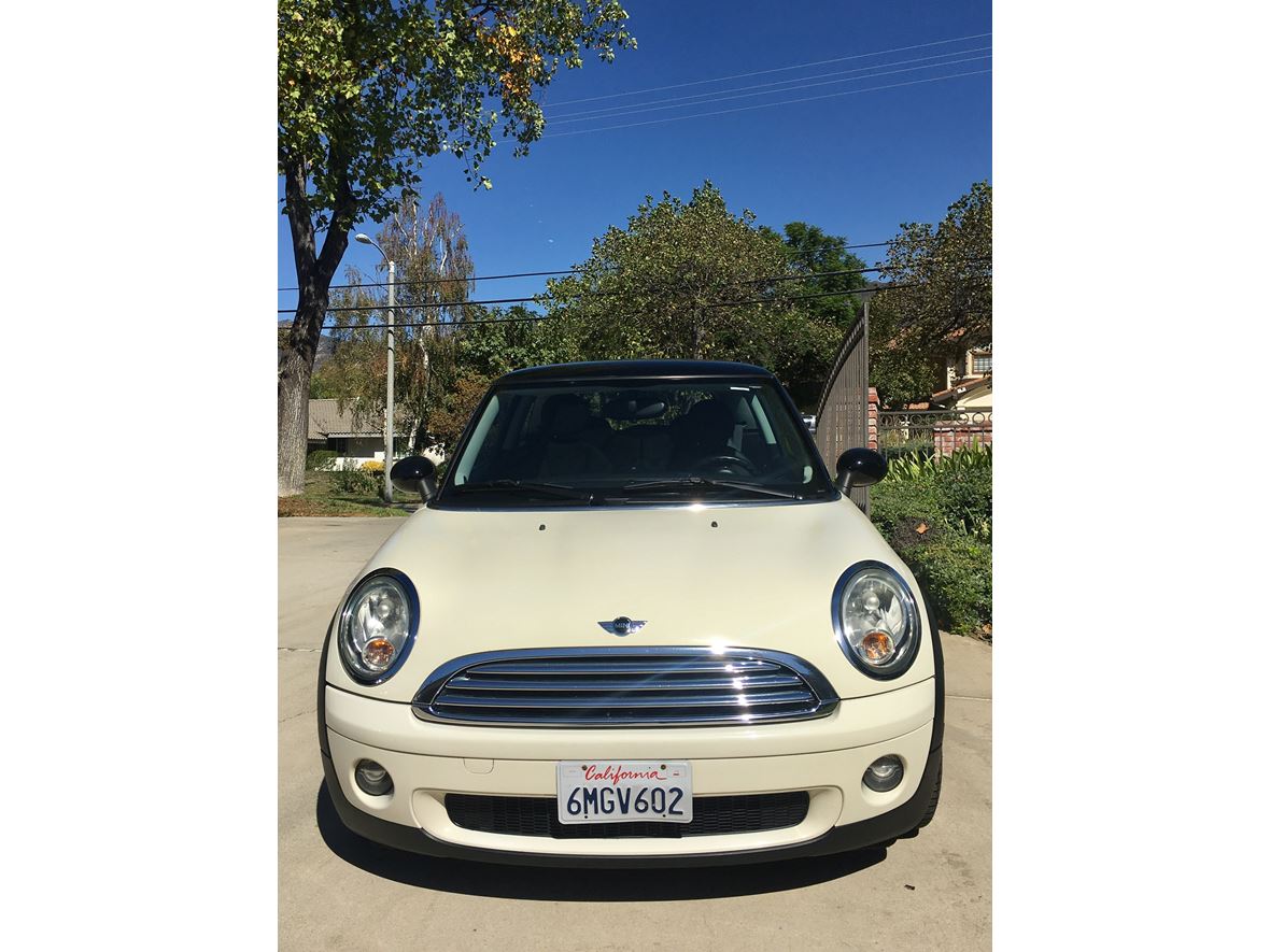 2010 MINI Cooper for sale by owner in Upland