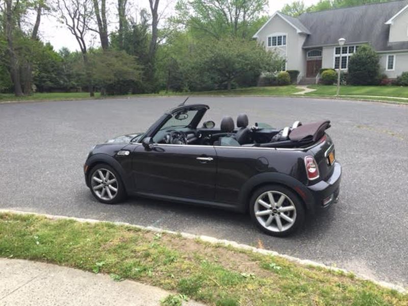 2013 MINI Cooper for sale by owner in West Long Branch