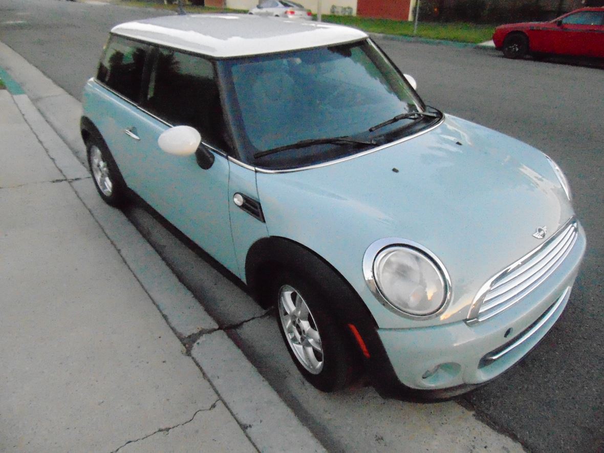 2013 MINI Cooper for sale by owner in Orange