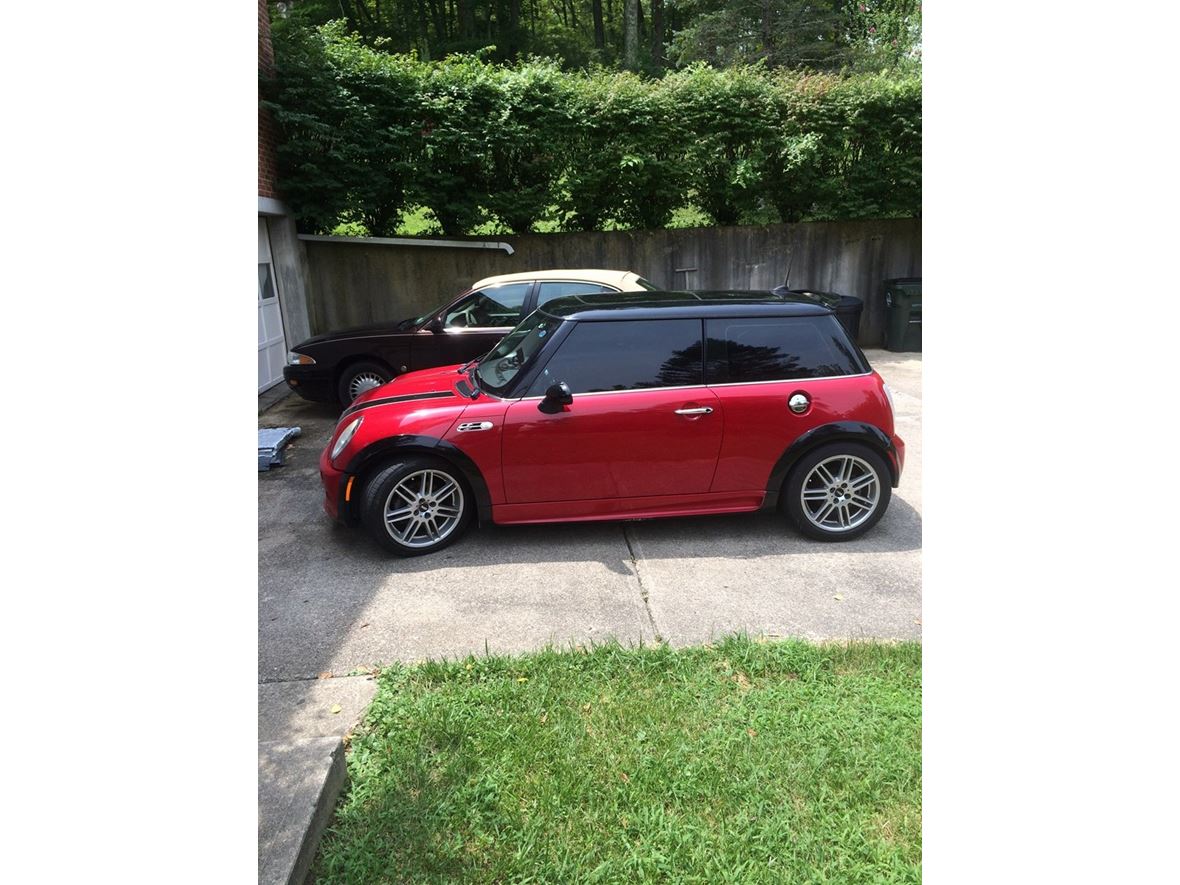2005 MINI Cooper Coupe for sale by owner in Alexandria