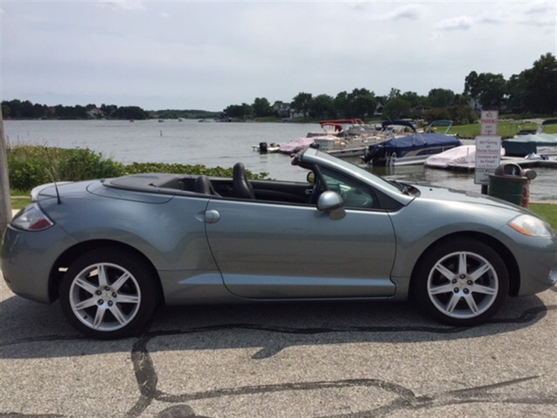 2007 Mitsubishi Eclipse Spyder for sale by owner in CROWN POINT