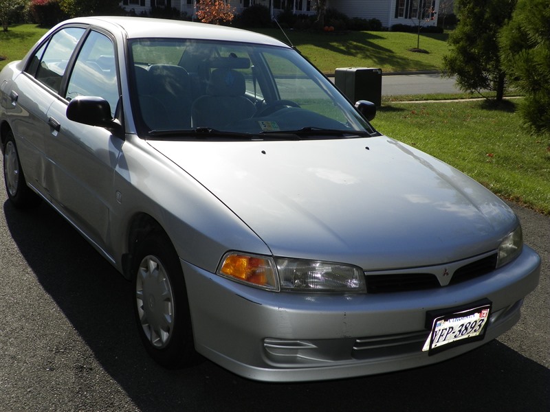2001 Mitsubishi Galant for sale by owner in HAYMARKET